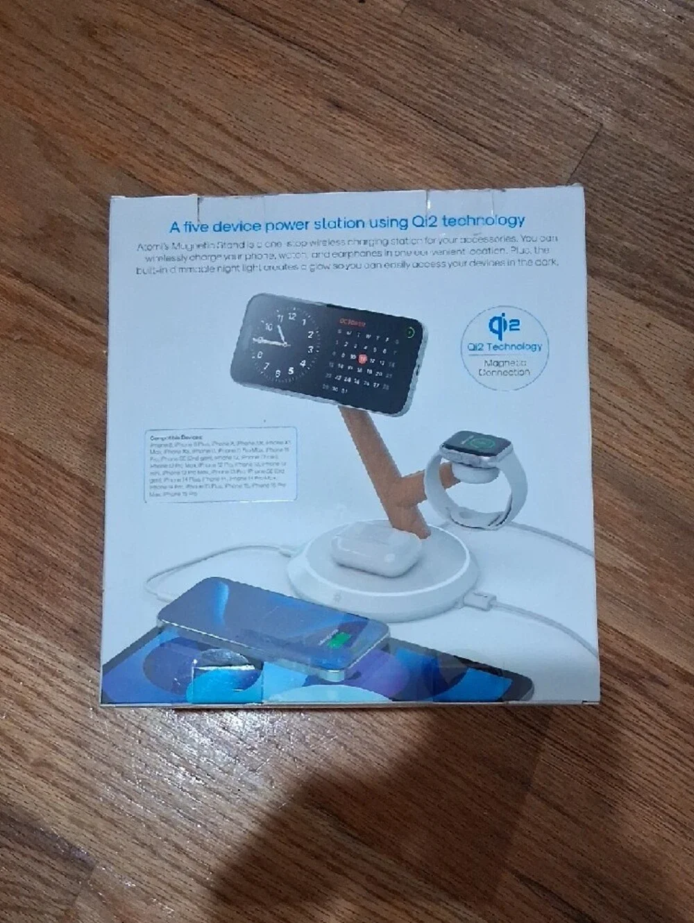 atomi Magnetic Wireless Charging Stand - White